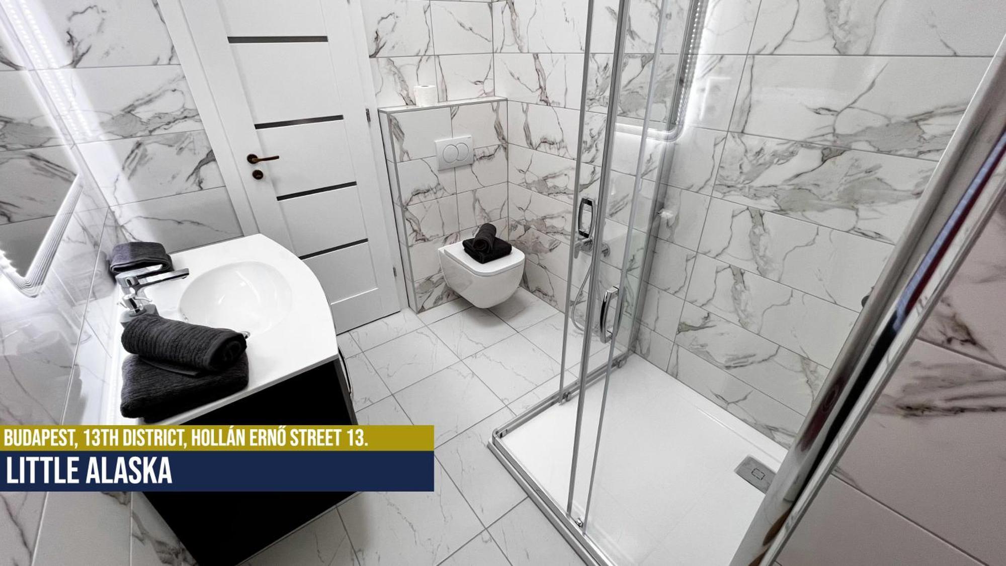 Little Americas Alaska Apartment Budapest Luaran gambar